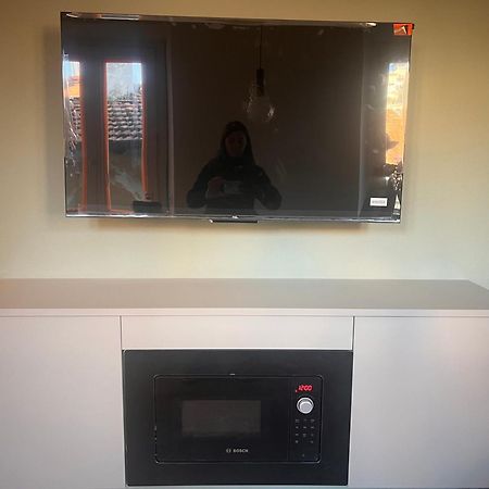 Apartment Nicole Менаджо Екстериор снимка