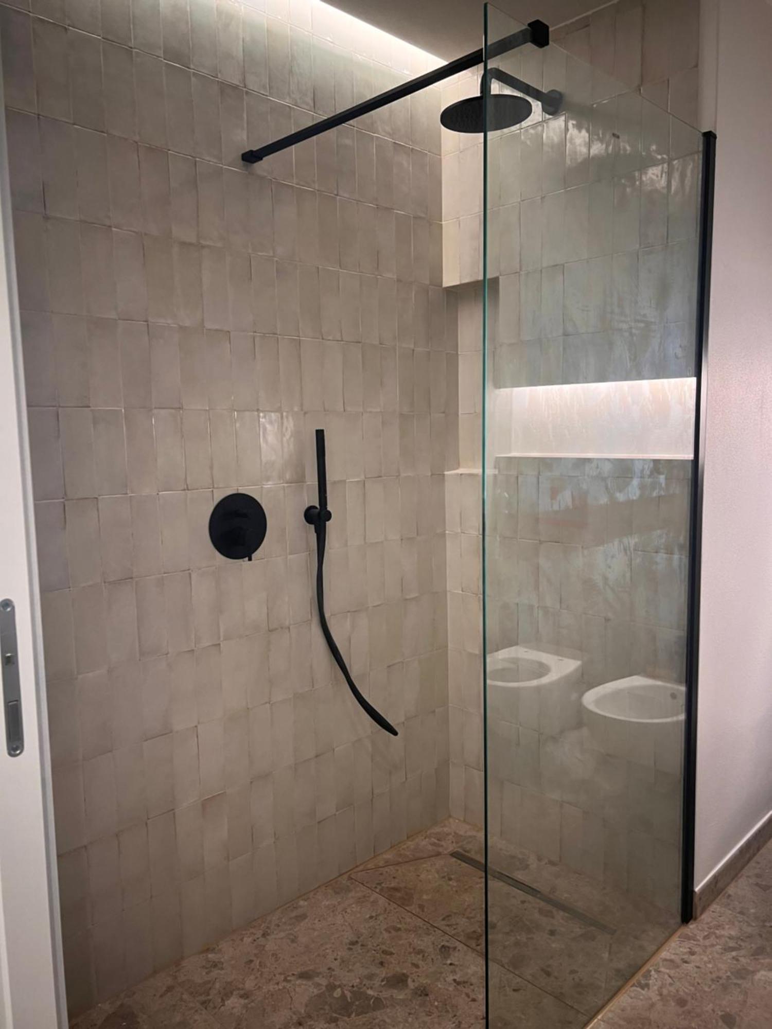 Apartment Nicole Менаджо Екстериор снимка